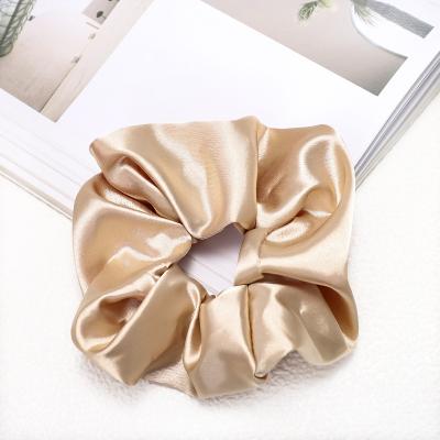 China 2021 fashion real scrunchies fashion real silk pink hair silk wrap real silk scrunchy wholesale custom made hair elastic band for ladies for sale