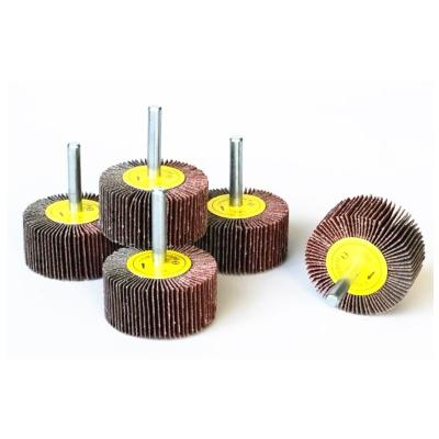 China Aluminum Oxide Abrasive Flap Wheel Sander Set 40/60/80/120 Grits Mounted on 6mm Shank for sale