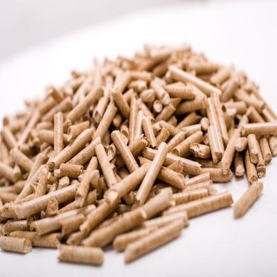 China Small Animals Premium Pet pellets hot selling pet bedding pine wood cat litter for sale