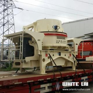 China Sand Making Stone Crusher Machines with Firm Handrail , 150-264kw for sale