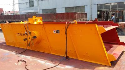 China cement Linear Vibrating Screen With Manganese / Mesh Steel for sale