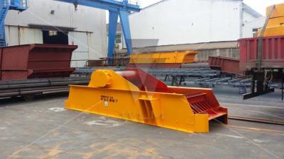 China Steel Vibrating Feeder Equipment 30kw for Mining 600 - 700 t / h for sale