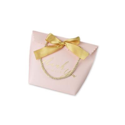 China High Quality Materials Hot Sale Purse Gift Bag Recycled Paper Paper With Bow Knot Envelope Shopping Gift Bag for sale