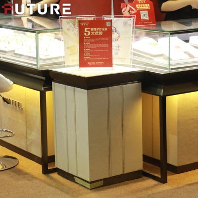 China Optical Store Model New Ship Fully Assembled Showroom Showroom Showcase Cabinet Streamline Jewelery Store Soft Square Jewelry Store Display Showcase for sale