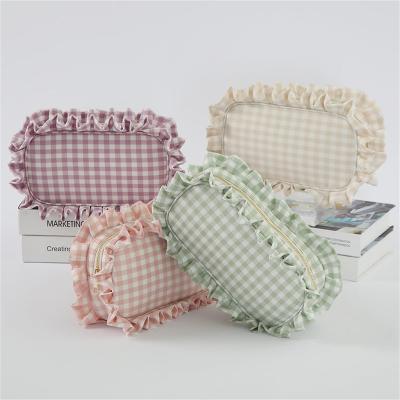 China Fashion New Arrival Personalized Ruffle Gingham Make Up Bridesmaid Bag For Wedding for sale