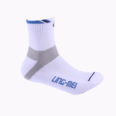 China Breathable Original Factory Sell Cotton Cushioned Athletic Ankle Socks for sale