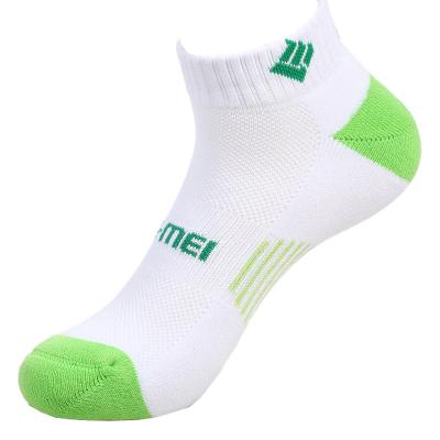 China Good Quality Breathable Low Cut Professional Badminton Sport Socks For Men for sale