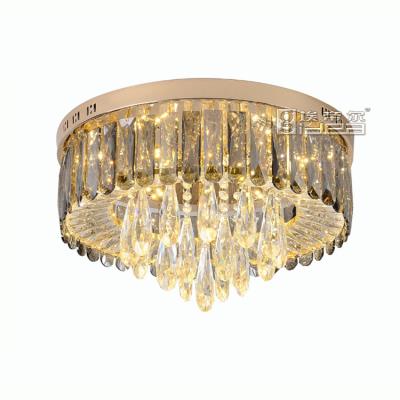 China Restaurants Made In China Factory Outlets Chandlier Ceiling Light Chandelier Crystal for sale