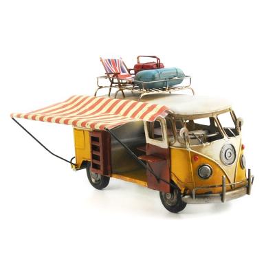 China Handmade UK Home Craft Flag House Craft With Camping Vintage Bus Vintage Decoration China Iron Metal Decorative Gift for sale