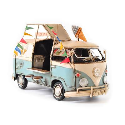 China Vintage Home Furnishing Old Wrought Iron Europe Ice Cream Bus Model Craft Cafe Bar Decoration Metal Crafts Ornament for sale