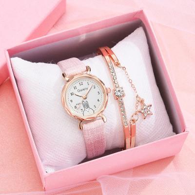 China Power Reserve Ladies Leather Strap Analog Watch Elegant Fashion Around Cartoon Rabbit Dial Ladies Combination Quartz Unique Cute Watch Set for sale