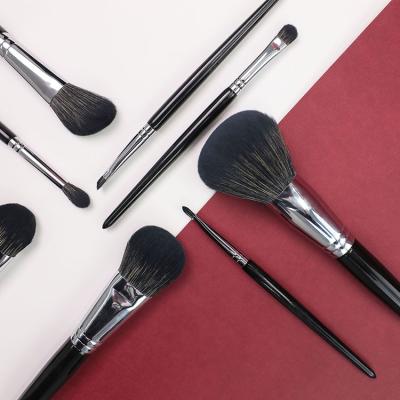 China Angular Blush Super Soft Hot Cosmetic Kit Black Best Value Factory Price Unique Makeup Brushes for sale