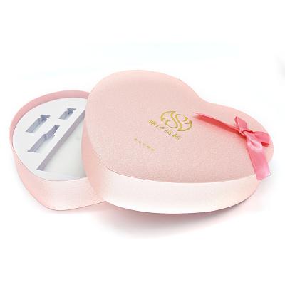 China Recyclable Luxury Custom Rigid Cardboard Gift Box Color Packaging Paper Gift Box With Ribbon Heart Box for sale