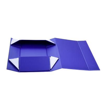 China Logo Paper Pink Magnet Foldable Custom Recyclable Folding Magnetic Gift Box Garment Clothing Packaging Box for sale