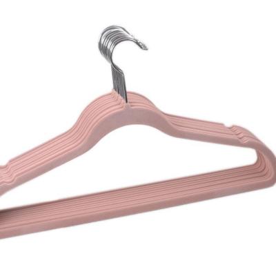 China Multifunctional 35cm Velvet Kids Hangers With Logo 50 Pieces Pack for sale