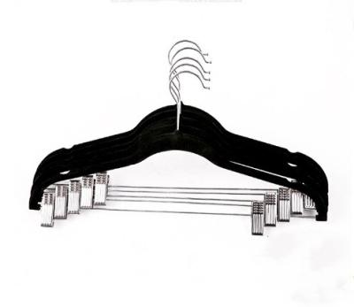 China Multifunctional velvet skirt hanger with clips velvet shirt hanger with metal hanger and two metal clip for sale