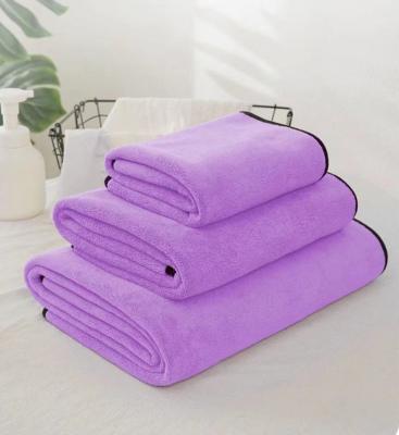 China Amazon Selling Nanofibers Water Absorption Hot Viable Super Quick Dry Pet Shower Towel Quick Dry Dog Cat Bath Towel for sale