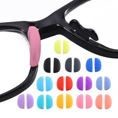 China Wholesale Silicone Glasses Parts Sniff Arm Bridges Glasses Accessories Glasses Sniff Protection Length 16mm*Width7mm for sale