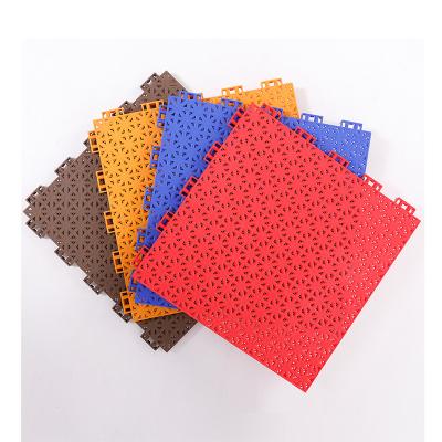 China No Bulging PP Interlocking Tiles Outdoor Stadium Flooring Toxicless for sale