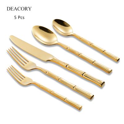 China Sustainable Wholesale Luxury Hand Forged Gold Wedding Stainless Steel Flatware Set for sale