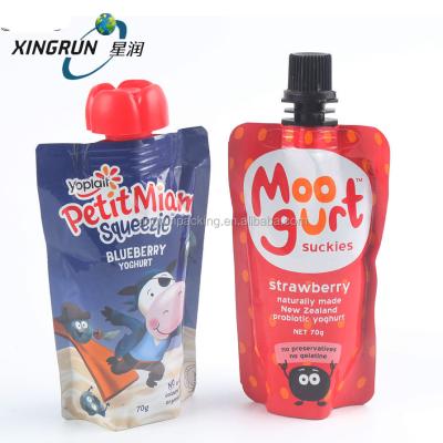 China Barrier Stand Up Drink Pouches With Spout Drinking Pouches For Beverage for sale