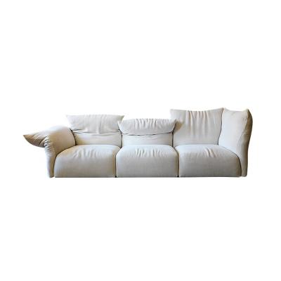 China Artistic Italy Design Top A Designer Italian Style Velvet Modern Luxury Sofa Light Luxury Style Modern Design European Living Room Sofa for sale