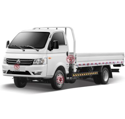 China Chinese new/used dfsk 4x2 cargo truck 2 ton light truck small mini electric gasoline diesel truck for sale 5995x2180x2360mm for sale