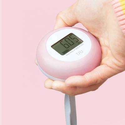 China Switch/Auto Twist Off Mini Portable Handheld Digital Hanging Scale Weight 50kg ABS Luggage Scale Airline Luggage Scale Luggage for sale