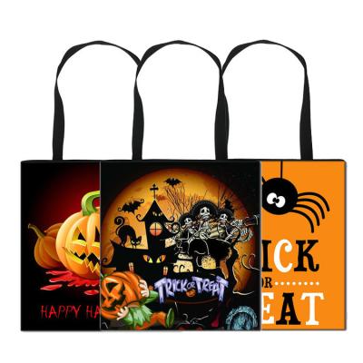 China Nonwoven Tote Bag Heavy Duty Candy Goodie Bag DIY Art Painting Party Favor Nonwoven Halloween Custom Pattern Recyclable For Kids Party for sale