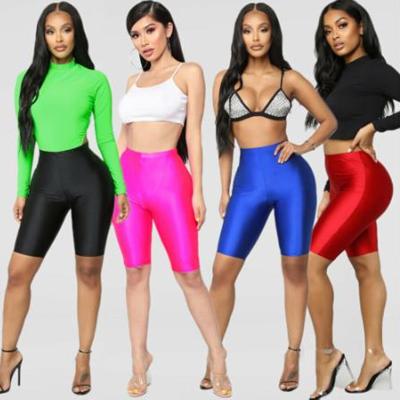 China Anti-wrinkle Women Bike Cycling Shorts Dancing Gym Bike Gaiters Casual Sports Yoga Shorts Fluorescent Pants for sale