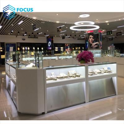 China Jewelry Retail Store Jewelry Store Equipment Design Showcase Jewelry Glass Kiosk Counter Display For Mall for sale