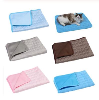 China Sustainable Pet Supplies Keep Dogs Cats Cool Summer Reusable Pet Cooling Pad Pet Ice Cooling Mat for sale