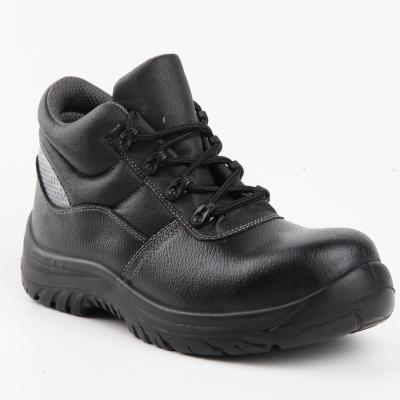 China Fashion Trend Mens Mid Cut Waterproof Safety Shoes Fashion Boots For Worker for sale