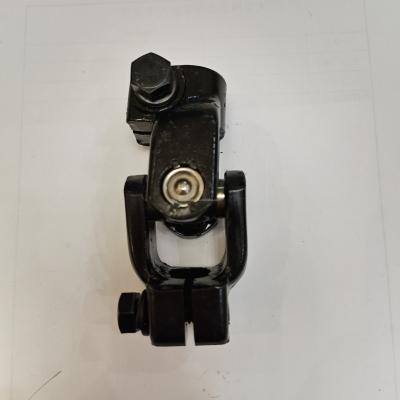 China Factory High Quality Material Wholesale Transmission Parts Car Low Steering Column-Axle Coupling U Joint For Ford 8L8Z3B676E for sale