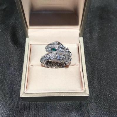 China 18k Weißgold Diamantring Diamant Serpenti Ring 18k Weißgold Smaragd Augen zu verkaufen