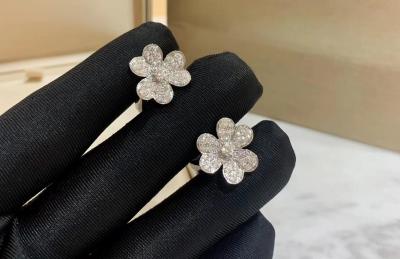 China 18K White Gold Very Model Cosmos Diamond Pave Earring Van Cleef & Arpels for sale