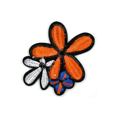 China Handmade Designer Chenille Printed Flower Iron On Embroidered Patches Custom Embroidery for sale