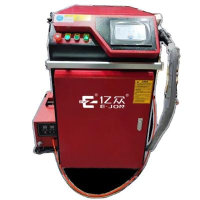 China Super Outlet Hand-held Fiber Laser Welding Machine 1000W 1500W 2000W for Metal Industry for sale