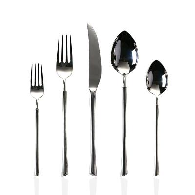 China Bright Silver Disposable Stainless Steel Slant Handle Dinnerware Set Hotel Household Household Western Tableware for sale