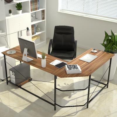 China Office Table Design Manager Desk Solid Wood Hot Sale Curved Executive Office Furniture for sale