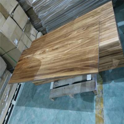 China Indoor Staircase Parts Stair Treads Staircase Solid Wood Stair Step for sale