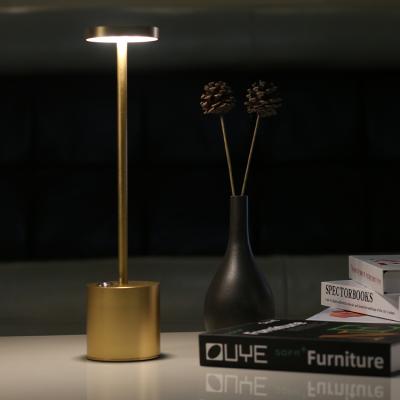 China Hot Sale Modern Creative Touch Amazon Rechargeable Portable Cordless Luxury Led Table Lamp for sale