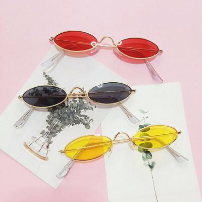 China Stylish UV Oval Sunglasses Popular Fashion Sunglasses Small Cheap Sunglasses for sale