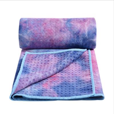 China Kids Safe Non-slip Abstract Printing Hot Yoga Mat Beach Towel Golf Oversized Quick-Dry Non-slip Grippy for sale