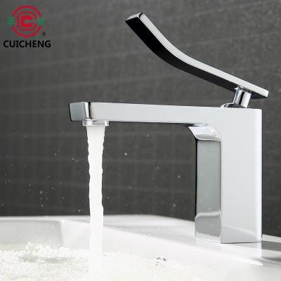 China Thermostatic Faucets Short Body Cold-Hot Plate Faucet for sale