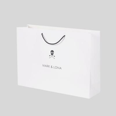 China Recyclable Wholesale Custom Logo Luxury White Gift Bags Paper Cardboard Art Apparel Shopping Paper Bag With Logo for sale