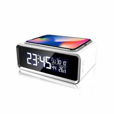 China 24 Hours Measuring Radio Temperature Charging Electronic Digital Alarm Clock Temperature Meter Monitor Thermometer for sale