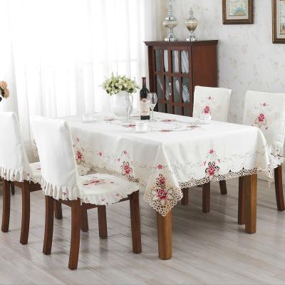 China Modern luxury polyester lace water soluble white wedding hollowed out tablecloth table cover hot list new product for sale