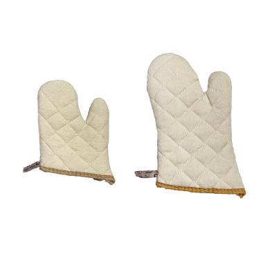 China Oven Baking Double Gloves Oven Gloves Heat Resistant Cleaning Gloves Long Heat Insulation for sale