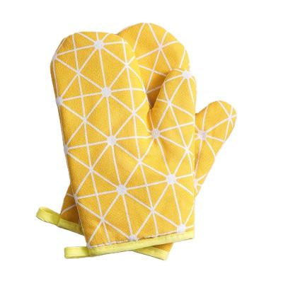 China Custom Printed Oven Mitt Pot Holder Oven Cleaning Glove Set Cheap Price 3-5 Days Eco-Friendly Within 20days 500pcs Slip-Resistant for sale